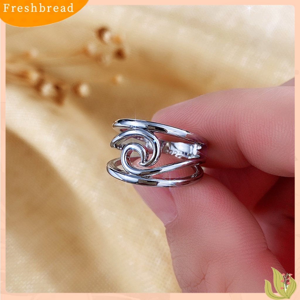 &lt; Freshbread &gt; Cincin Wanita Electroplating Cincin Jari Desain Gelombang Artistik Ringan Untuk Pesta