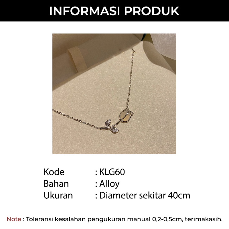 Kalung Wanita Korea Titanium Rantai Silver Liontin Bunga Aksesoris Perhiasan Fashion Perempuan KLG60