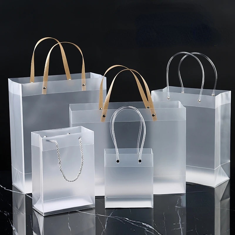 Tas Bingkisan Tembus PVC Frosted PP Handbag Dengan Handle Kertas Kraft Paper Shopping Tote Bag Pakaian Minuman Souvenir Pernikahan Permen Bridesmaid Flower Packaging Bag