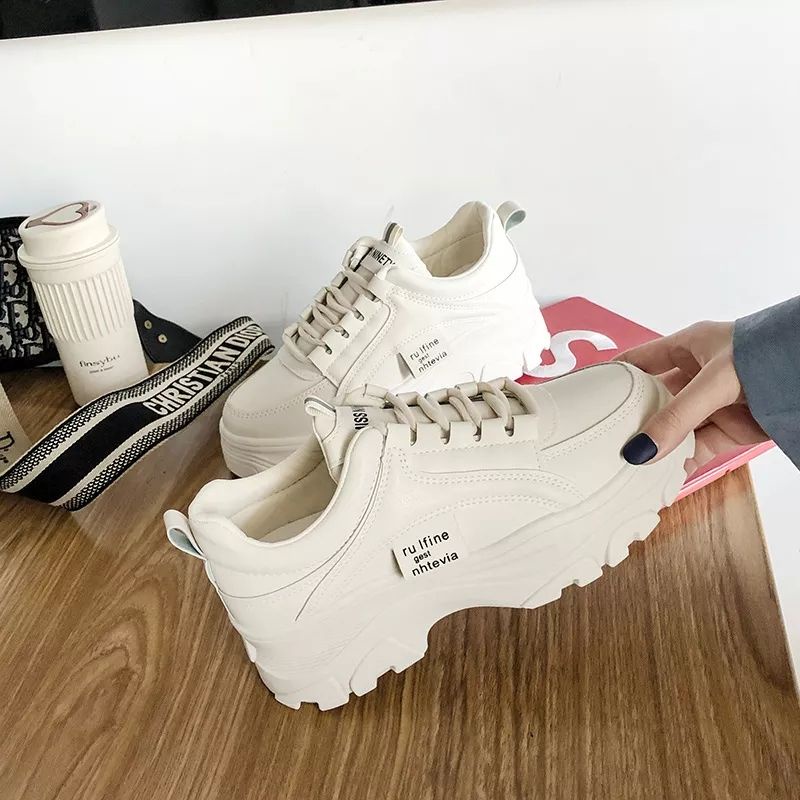 Sepatu Sneakers Chungky Wanita Sneakers Kasual Fashion Terbaru RUFINE