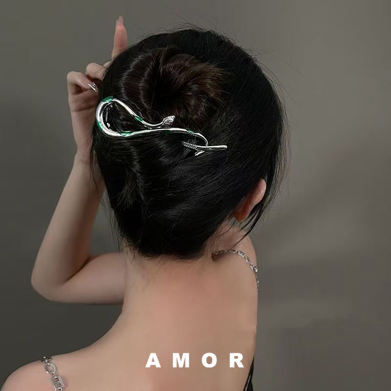 Snake metal hair clip Hindbrain Sendok Wanita