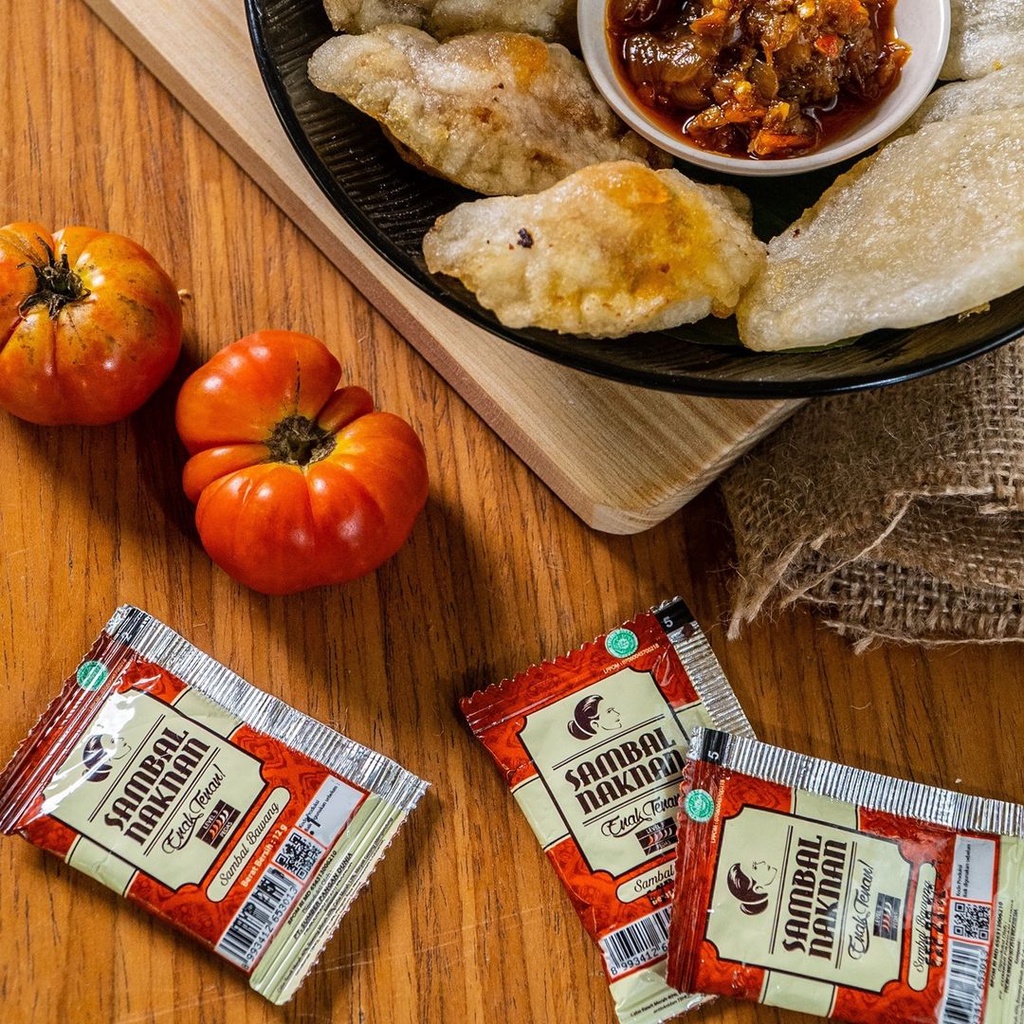 

Sambal Bawang Pedas Naknan 12 Gram Level 3 Kemasan Sachet