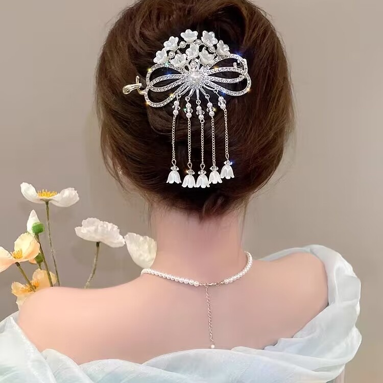 Fashion Bunga Rumbai Rambut Klip Berlian Imitasi Mutiara Jepit Rambut Paduan Hair Claw Aksesoris Rambut Wanita