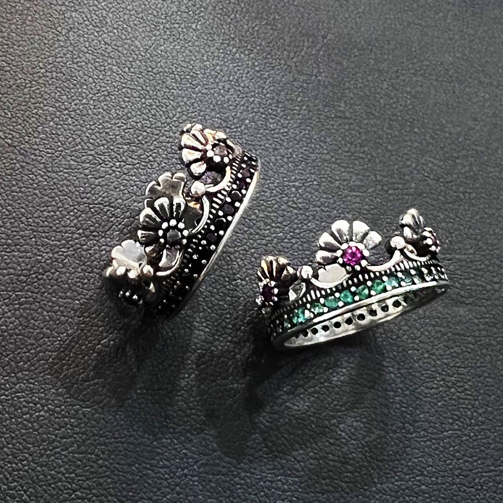 Goldkingdom Aksesoris Perhiasan Fashion Ready Stock INS Vintage Unik Cincin Mahkota Bunga Kepribadian Perempuan Zirkonium Hitam