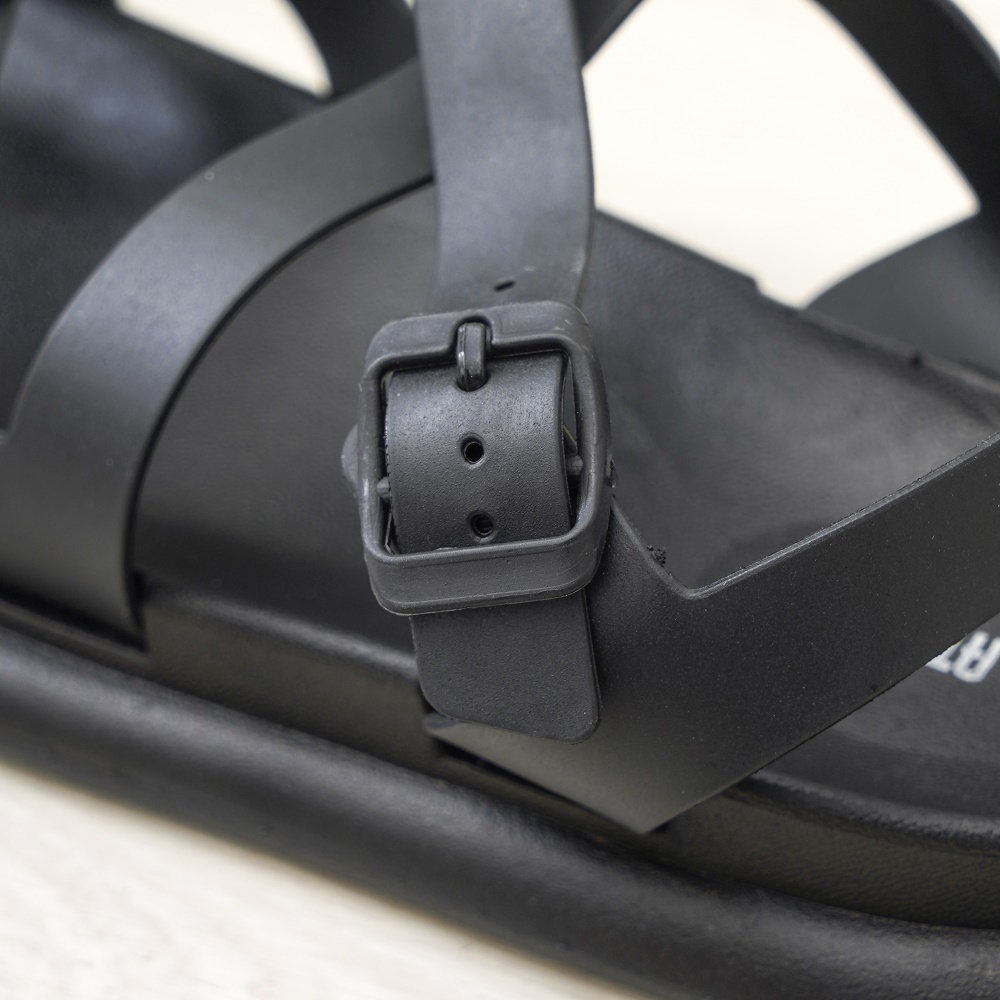 Ataru Ukuran 36 Sandal Wanita Cross - Hitam