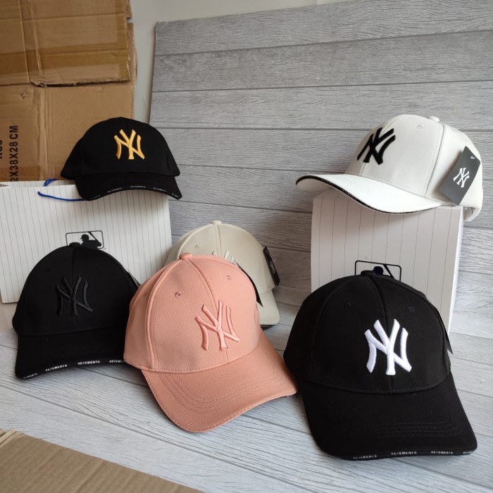 TOPI BASEBALL PRIA IMPORT ORIGINAL NY 002 - hitam putih