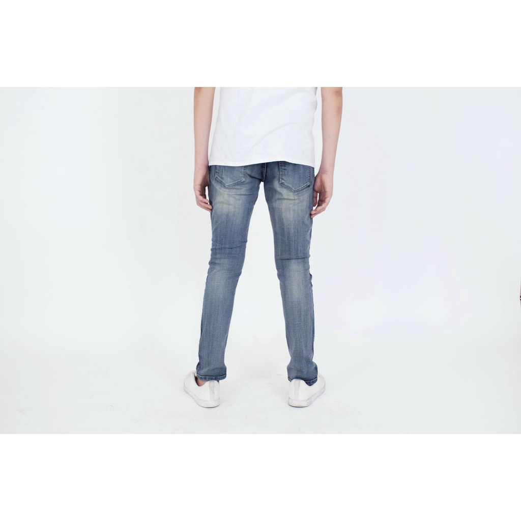 Weird Jeans - Dirty Blue M06 - Celana Jeans Pria Sobek Skinny Slimfit Ripped Jeans Stretch