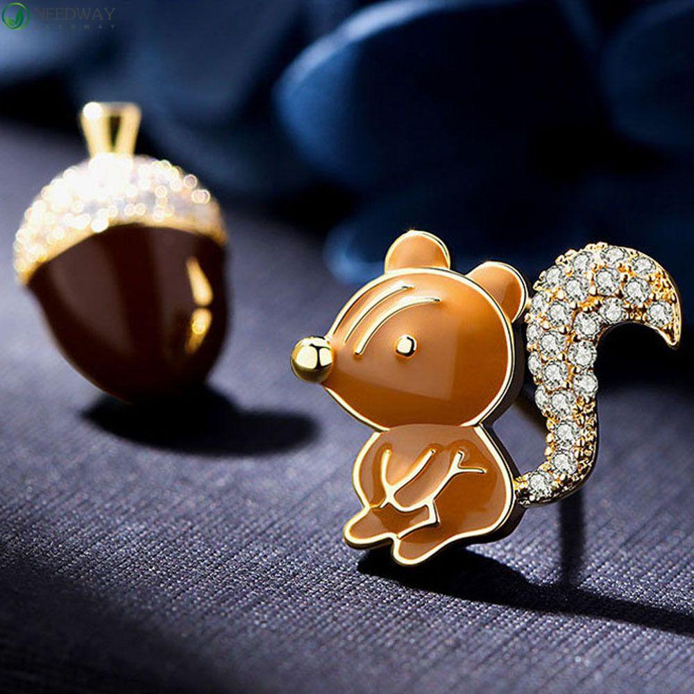 Needway Anting Stud Kartun Desain Indah Hewan Lucu Kerucut Pinus Aksesoris Fashion