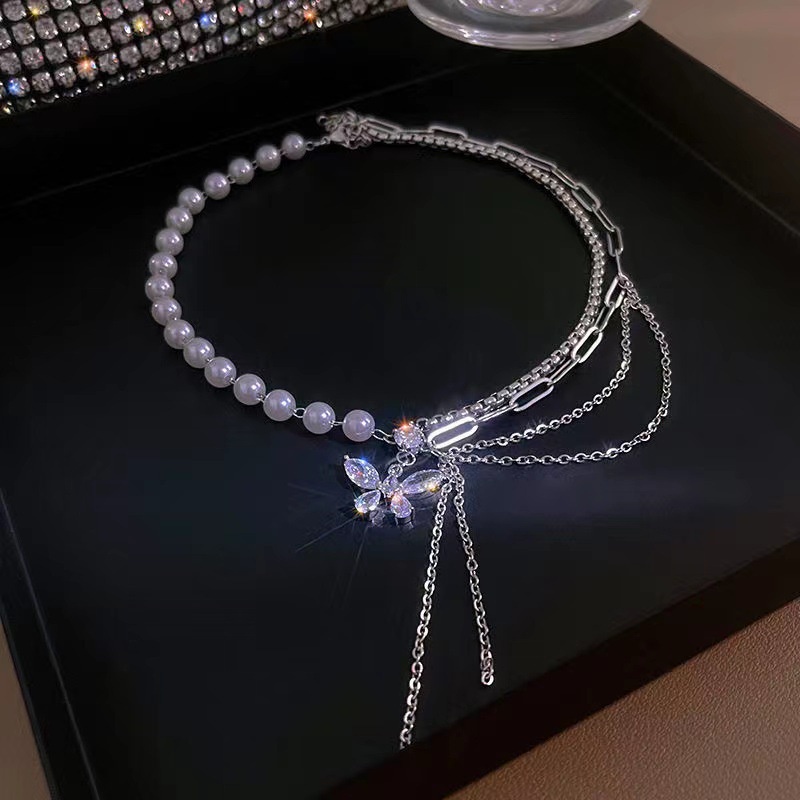 Korea Dongdaemun Gaya Baru Trendi Mutiara Jahitan Kalung Ceruk Perempuan Cahaya Desain Mewah Zirkon Kupu-Kupu Rumbai Rantai Klavikula