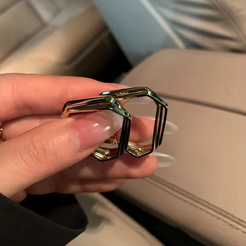 Anting Geometris Bahan Alloy Fashion Untuk Anak Perempuan