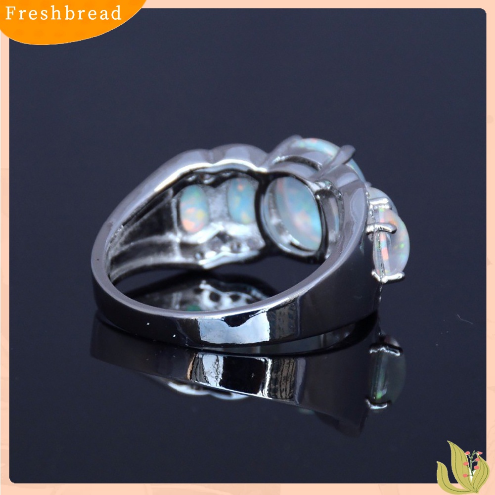 &lt; Freshbread &gt; Fashion Wanita Oval Faux Opal Cincin Pertunangan Pernikahan Band Pesta Perhiasan Hadiah