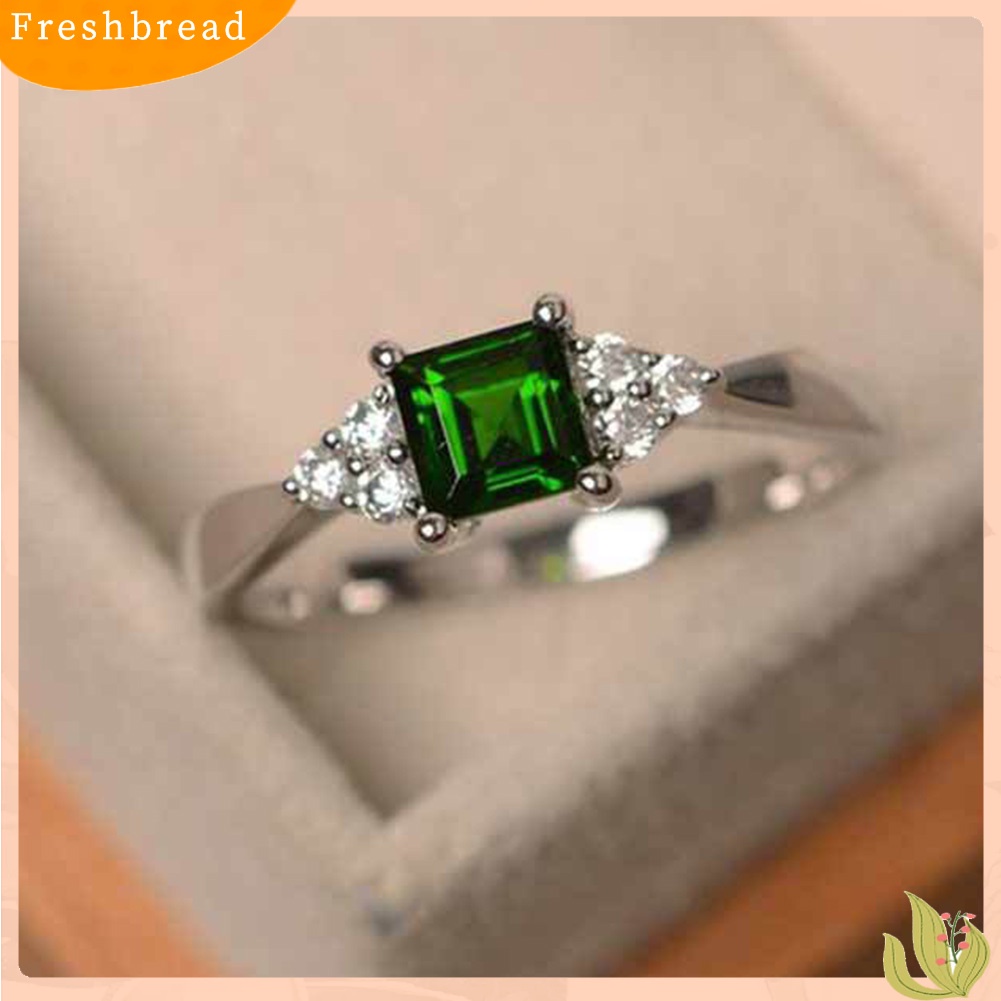 &lt; Freshbread &gt; Fashion Wanita Potongan Persegi Cubic Zirconia Hias Cincin Pertunangan Perhiasan Hadiah