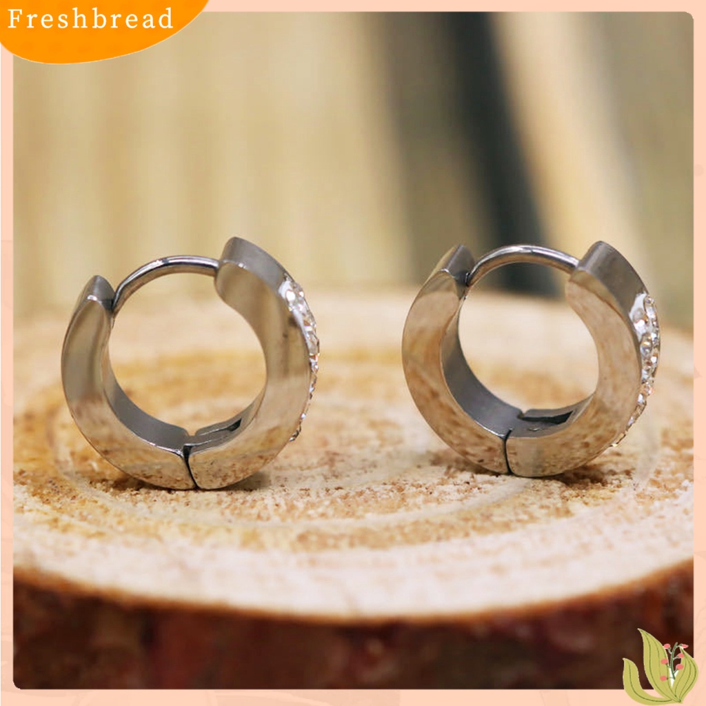 &lt; Freshbread &gt; 1pasang Giwang Telinga Gaya Punk Bahan Titanium Steel Bulat Kecil Lingkaran Stud Kecil Untuk Pesta