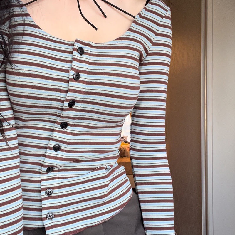 Red T-shirt wanita keinginan murni hot girl tie-breasted button-up self-budidaya slim inner long-sleeve t-shirt bottoming shirt baru musim semi top trend
