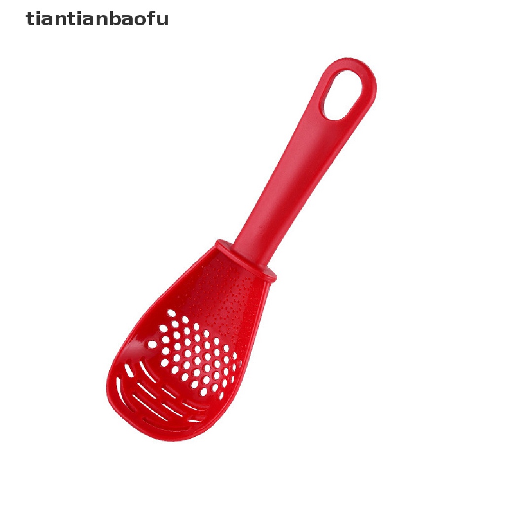 [tiantianbaofu] Al Sendok Masak Dapur Lubang Gantung Tahan Panas Saringan Sup Kentang Bawang Putih Press Colander Butik Dapur Inovatif