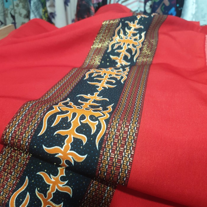 kain batik khas ambon polosan merah (pembelian minimal 2pcs )