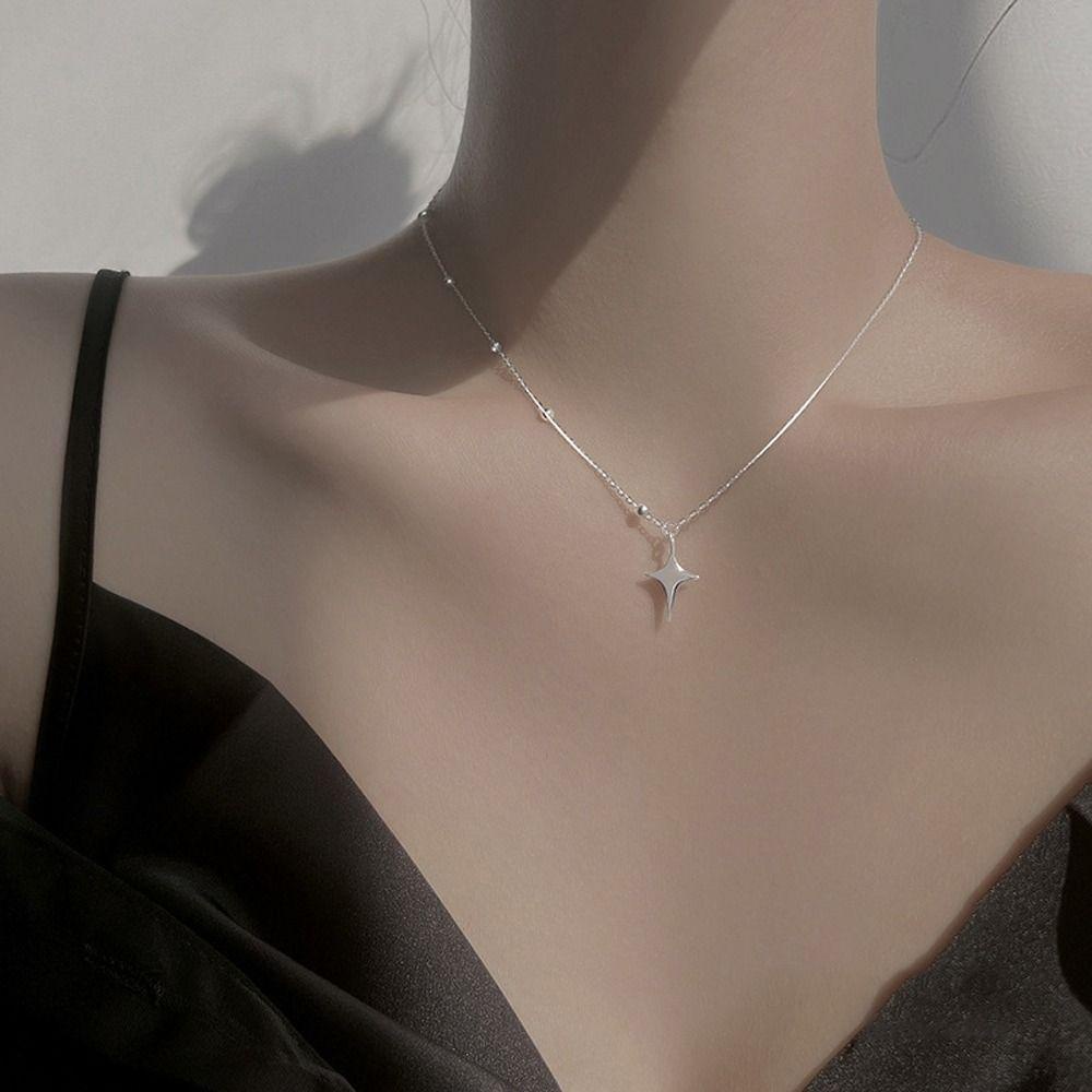 Mxbeauty Wanita Kalung Trendi Pesona Rantai Klavikula Hadiah Gadis Berujung Empat Bintang Tergantung Paduan Baja Titanium Gadis Choker