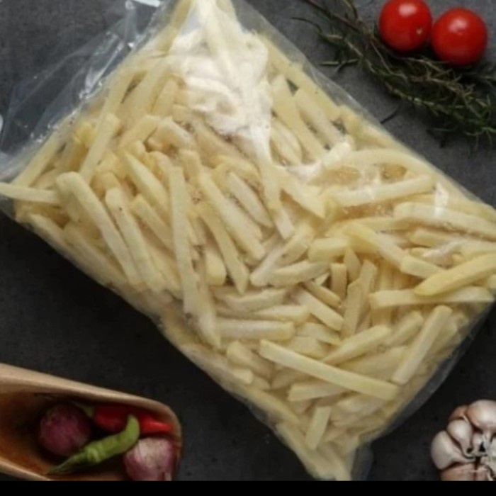

Kentang Goreng Shoestring 1kg. Kentang Beku