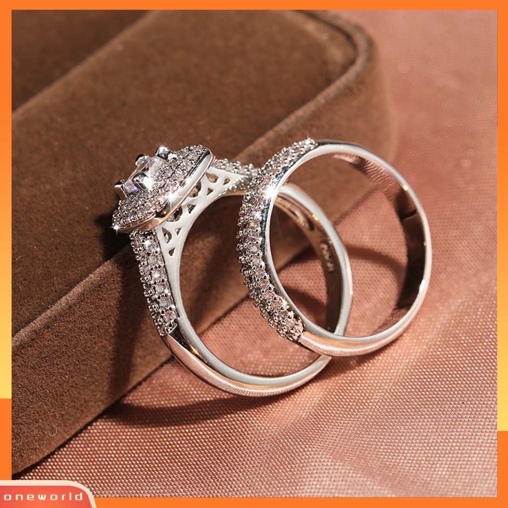 [EONE] 2 Pcs Wanita Cincin Mewah Berlapis Mengkilap Persegi Berlian Imitasi Berkilau Berdandan Hadiah Wanita Jari Cincin Perhiasan Pernikahan Aksesori Busana