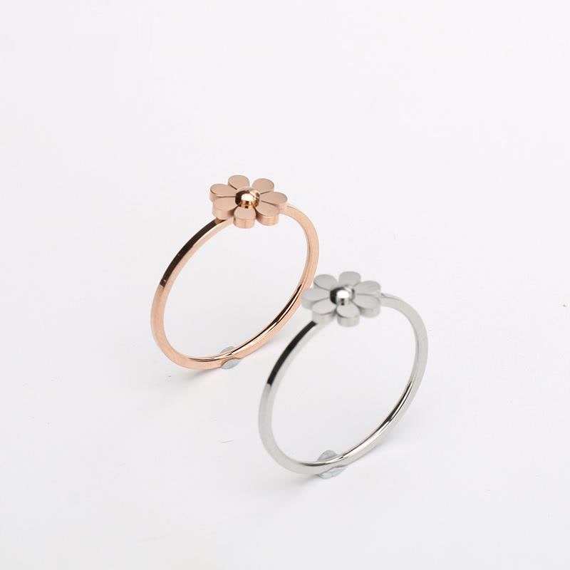 GROSIR Cincin bunga daisy  titanium stainless steel 316L import berkualitas bisa bayar ditempat COD
