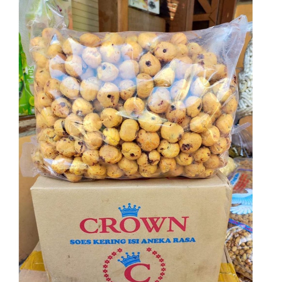 

CROWN SOES KERING ISI COKLAT 2 KG ORIGINAL