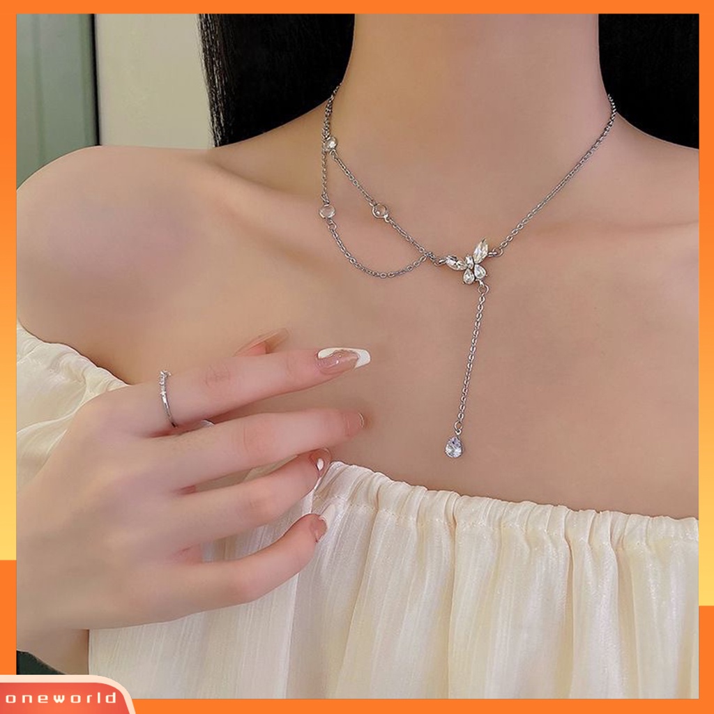 [EONE] Wanita Kalung Double-layer Asimetris Elegan Berlian Imitasi Bertatahkan Kupu-Kupu Klavikula Kalung Fashion Perhiasan