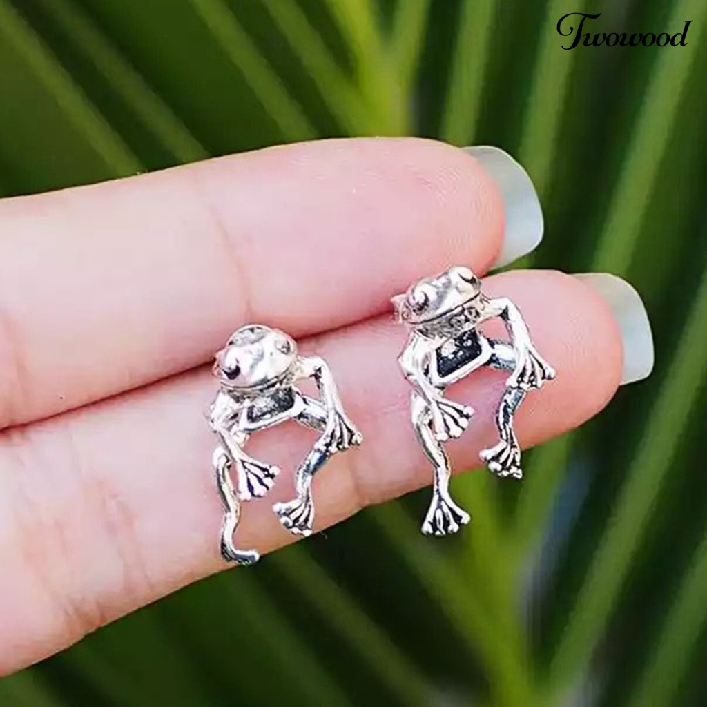 Twowood 1pasang Gaya Etnik Kerajinan Tangan Halus Bahan Alloy Lucu Bentuk Kodok Piercing Ear Studs Earrings Untuk Pesta