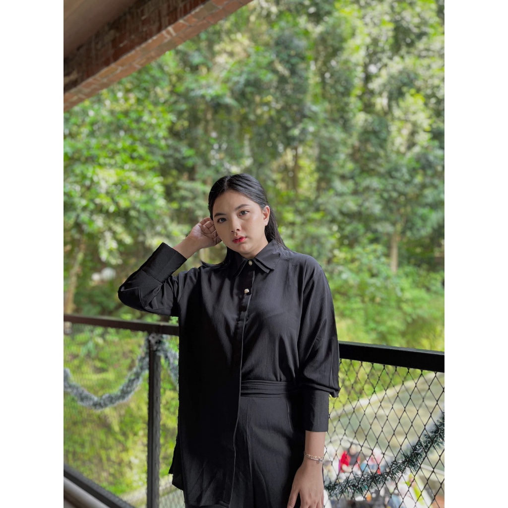 Ms Daisy Noir Long Shirt With Cullotes / Set Panjang Wanita