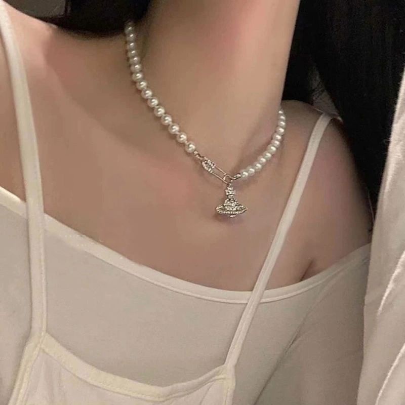 Jepang Korea ins Influencer Gaya Yang Sama Temperamen Sederhana Berkedip Berlian Saturnus Pin Mutiara Kalung Cahaya Mewah Klavikula Rantai T