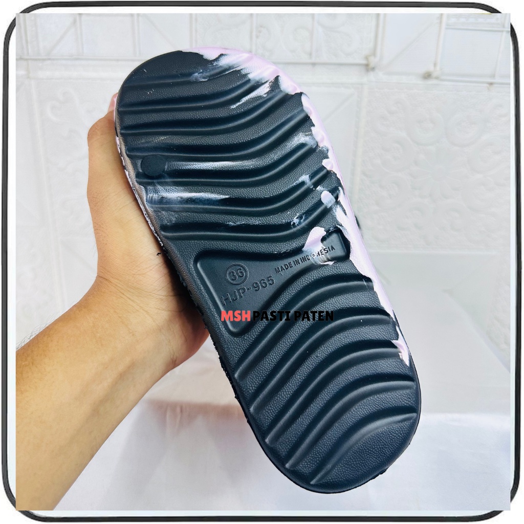 Sandal Selop Viral Hema Bahan Karet Anti Air Motif Loreng