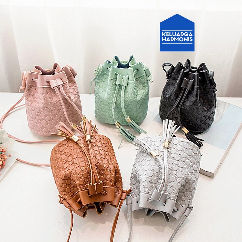 KH Tas Selempang Wanita Serut Motif Tekstur Korea Rumbai Terbaru Korean Bag Sling Bag A62