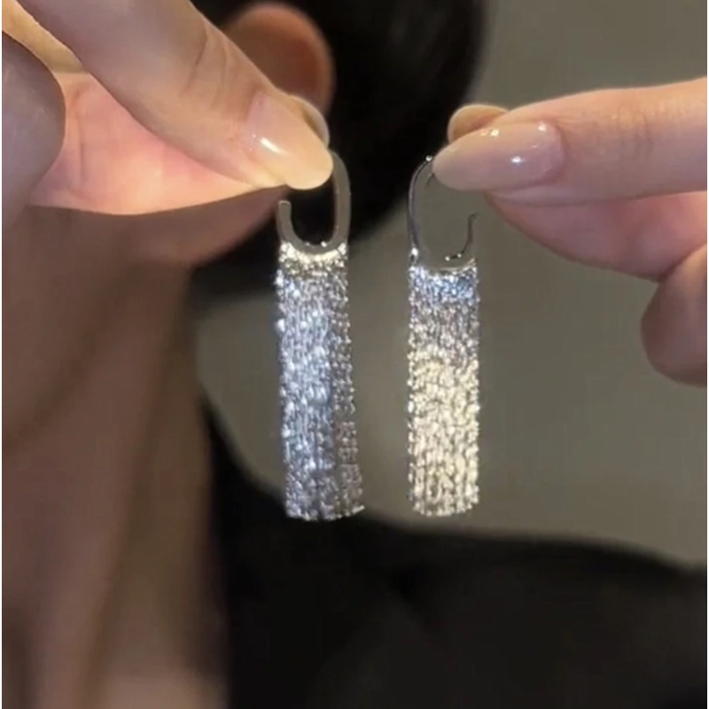 Fashion Warna Emas Rantai Logam Panjang Rumbai Gaya Anting/Wanita Pernikahan Perhiasan Harian Liontin/Mewah High Sense Eardrop Pergi Dengan Segalanya