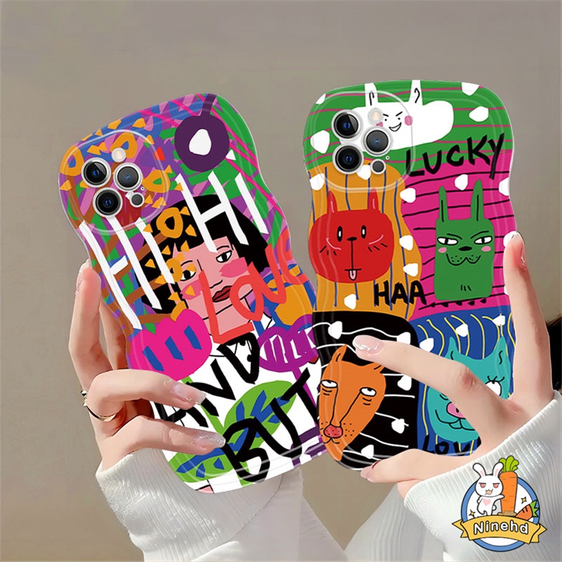 IPHONE Casing Ponsel Sambungan Kartun Graffiti Kreatif Kompatibel Untuk Iphone14 13 12 11 Pro Max X Xr Xs Max 87 6 6s Plus SE 2020komme des Garcons Wavy Edge Case Shockproof Back Cover