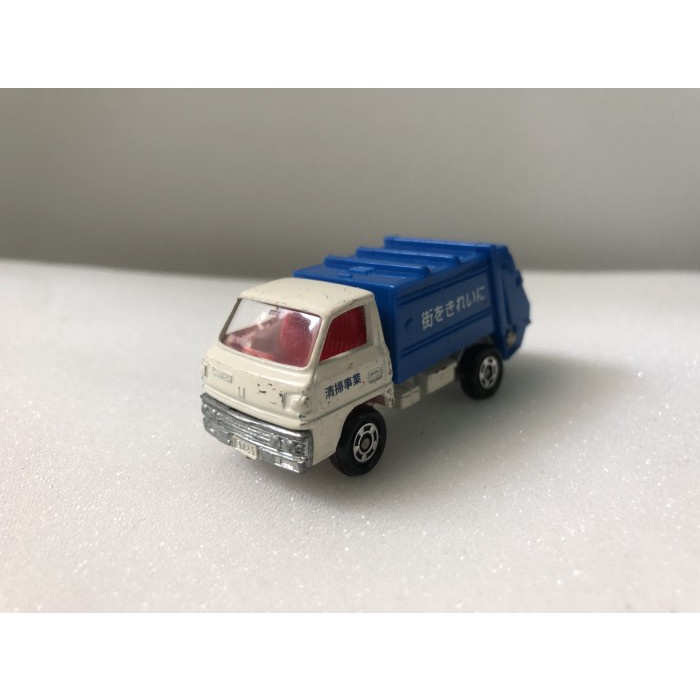 diecast truck tomica mitsubishi colt diesel canter umplung