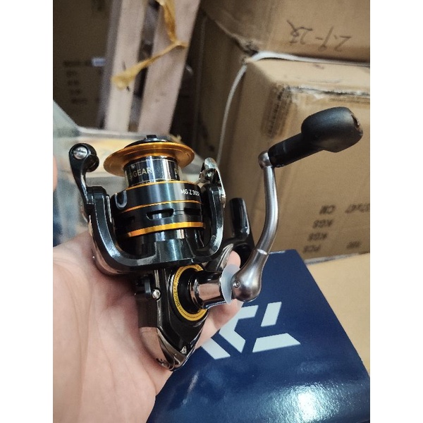 Reel Pancing Daiwa Mgz 2000 2500 3000