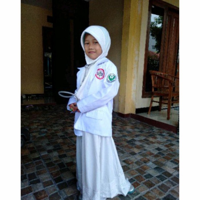 Jas dokter anak Baju profesi dokter Jas praktek dokter anak