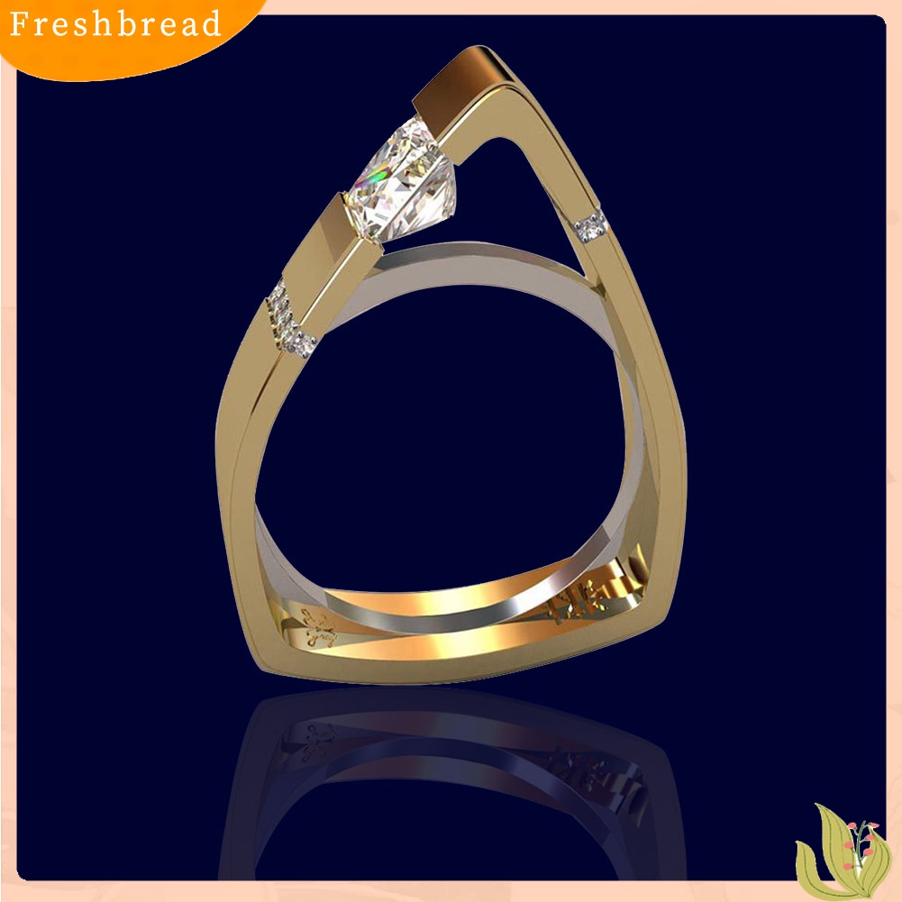 &lt; Freshbread &gt; Fashion Wanita Geometri Berongga Segitiga Berlian Imitasi Jari Cincin Dekorasi Perhiasan Hadiah