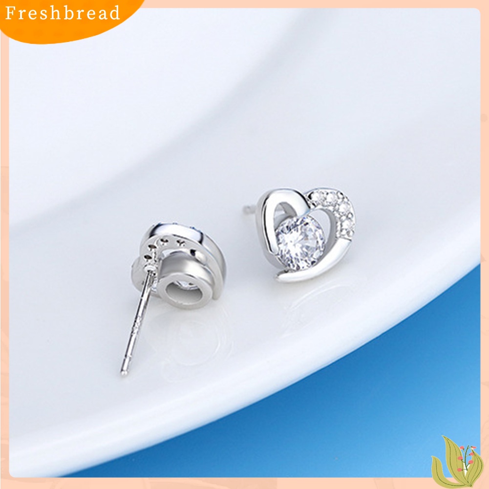 &lt; Freshbread &gt; Fashion Wanita Cubic Zirconia Hias Cinta Hati Telinga Stud Anting Perhiasan Hadiah