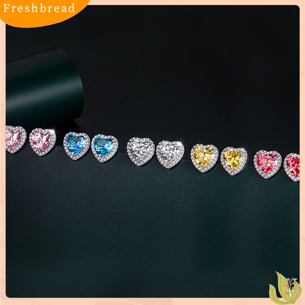 &lt; Freshbread &gt; 1pasang Anting Alloy Shiny Indah Bentuk Hati Ear Studs Untuk Pesta