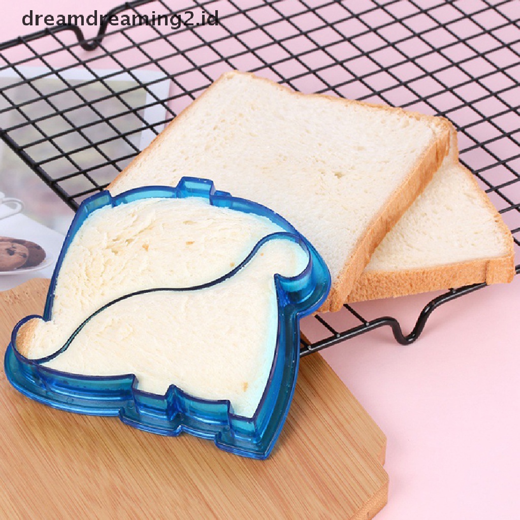 (hot) Sandwich Cutters Mould Food Toast Bread Mold Lucu Baking Anak Set Lunch Cutter Interesg Aksesoris Dapur Untuk Anak//