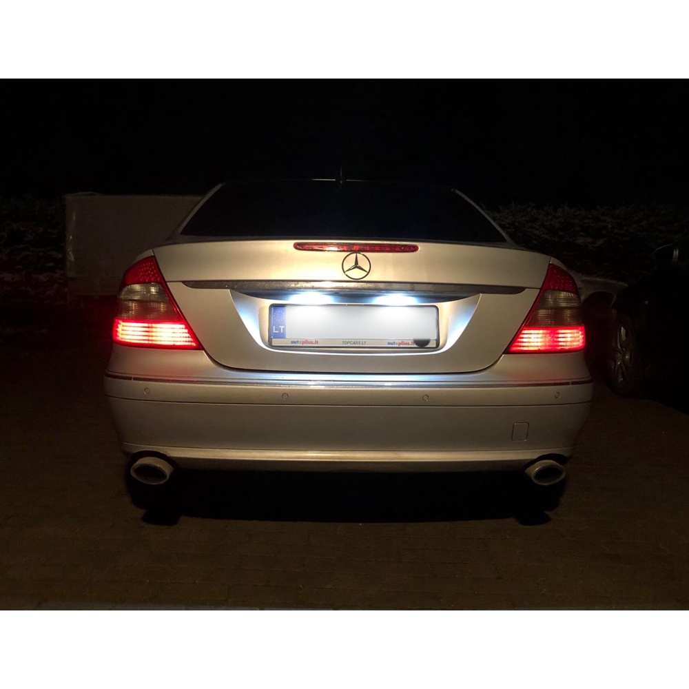 2pcs Lampu Plat Nomor LED Putih Kecerahan Tinggi Untuk Benz E-Class W211 C-Class W203 CLS-Class C219 SLK-Class R171