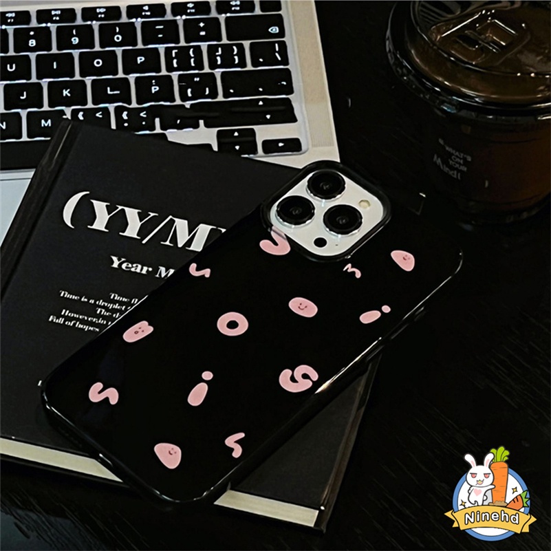 IPHONE Casing Kompatibel Untuk Iphone14 13 12 11 Pro Max X Xr Xs Max8 7 6 6s Plus SE Fashion Pink Inggris Hitam Mengkilap Casing Ponsel Kamera Perlindungan Bumper Shockproof Silicone Soft Case