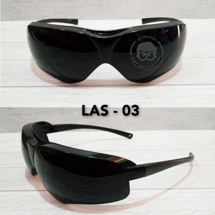 kacamata las hitam gelap - LAS - 01