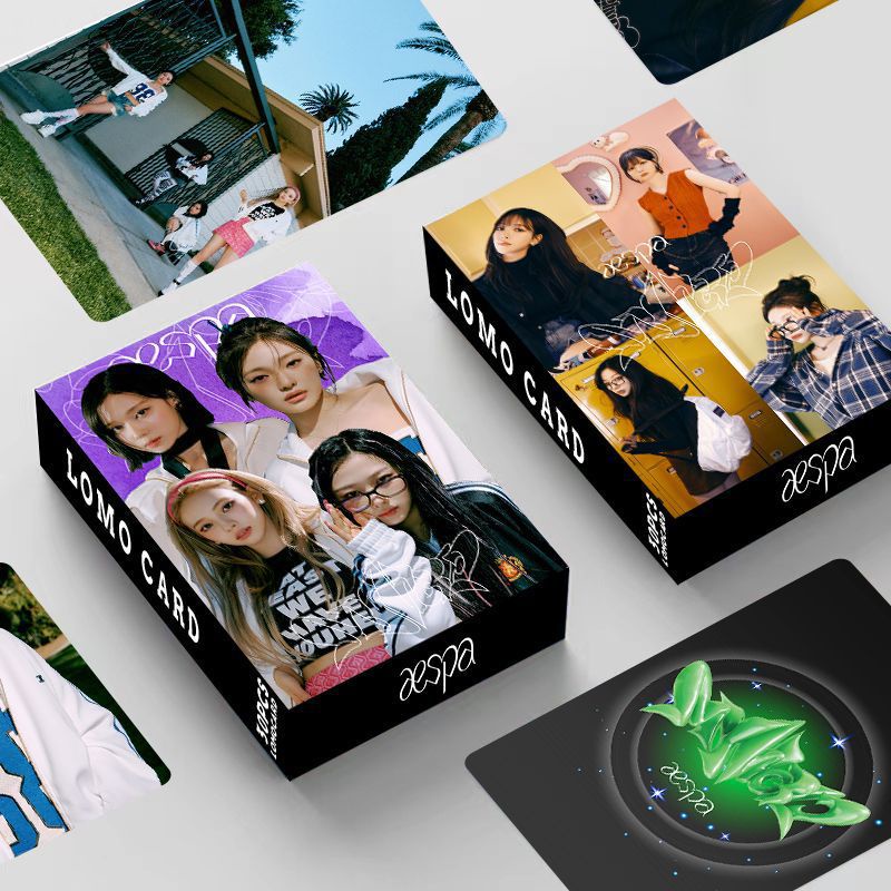 30pcs /box Album AESPA MY WORLD Photocards 2023season's Greetings Kartu Lomo Cewek Kpop Postcards