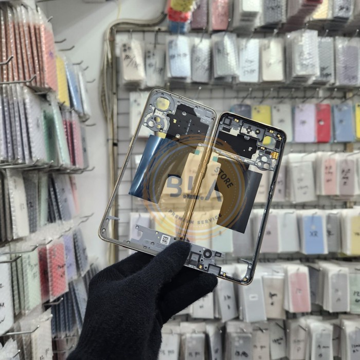 BEZEL TUTUP MESIN TULANG TENGAH BAZEL OPPO RENO 8T 4G