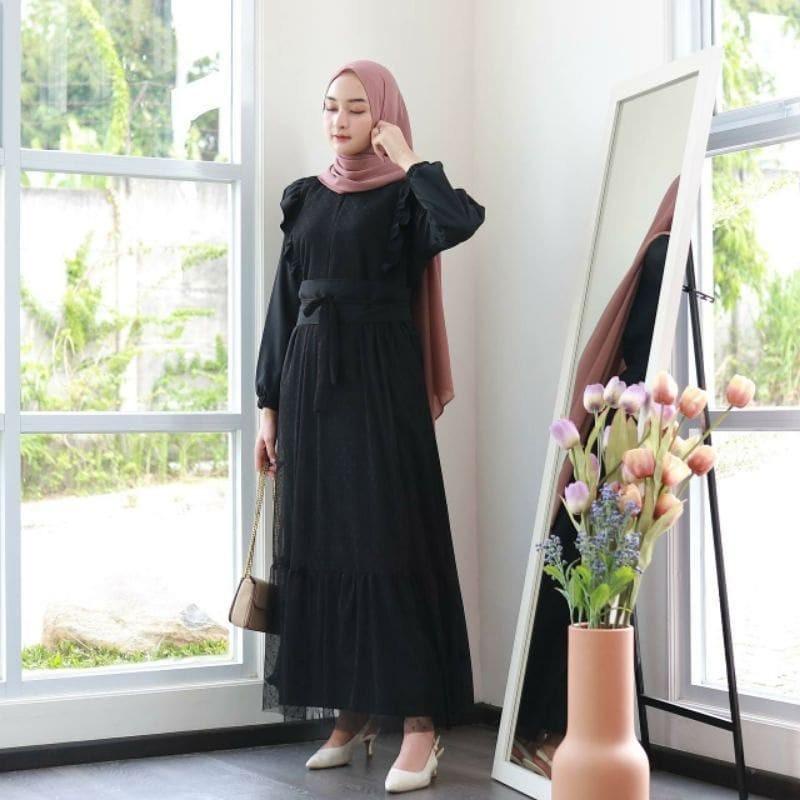 Gaun Pesta Muslimah Elegan Brukat Tile Dot Mewah