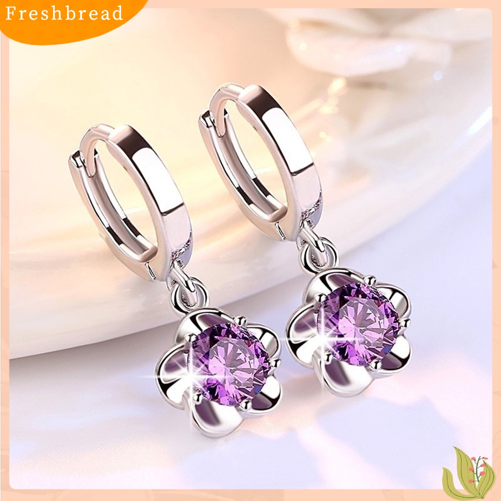 &lt; Freshbread &gt; Fashion Wanita Plum Blossom Bentuk Menjuntai Berlian Imitasi Leaverback Earrings Jewelry