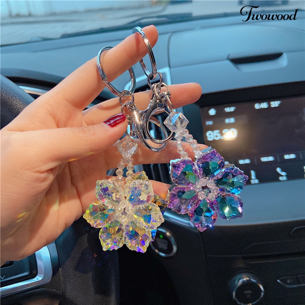 Twowood Key Holder Pengerjaan Halus Eye-catching Tiga Dimensi Poles Tahan Aus Menghias Ramah Lingkungan Kristal Imitasi Snowflake Key Chain Car Decor