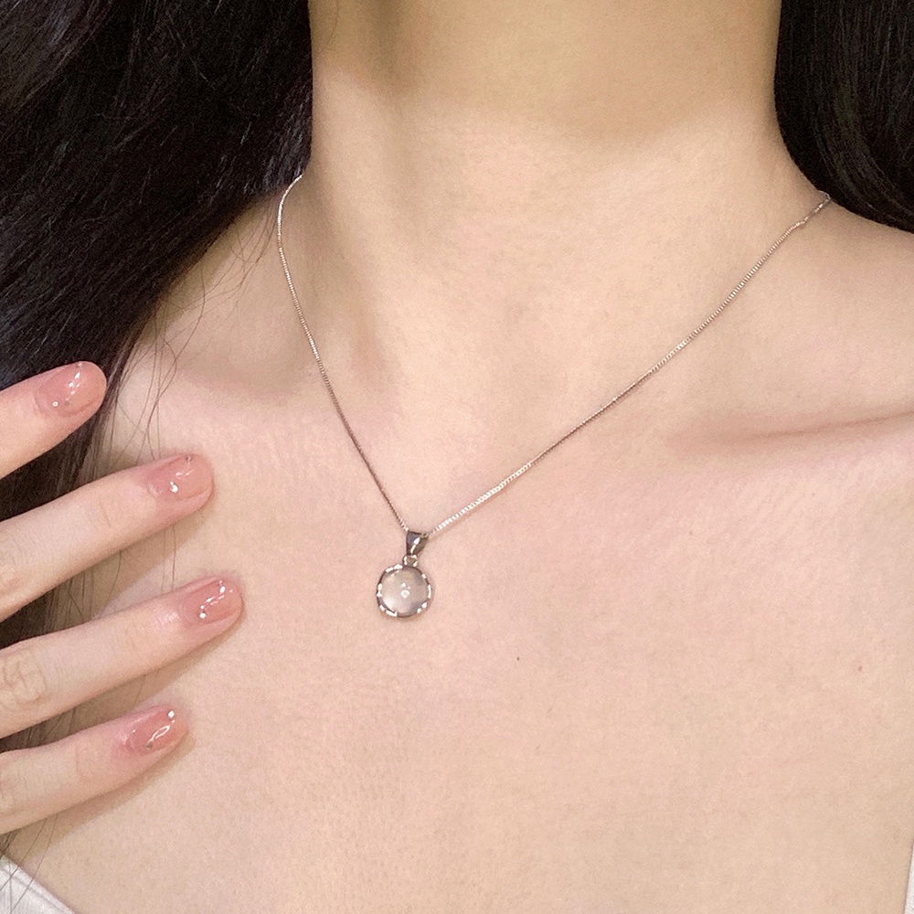 Ay (CN) Kalung Liontin Permata Bulat Elegan Choker Rantai Silver Untuk Aksesoris Perhiasan Wanita