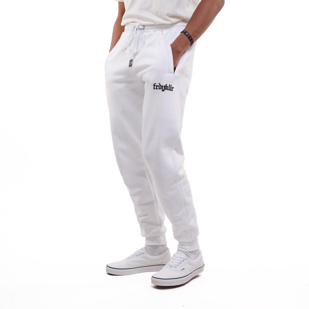 CELANA FRIDAY KILLER | OLDTOWN JOGGER WHITE